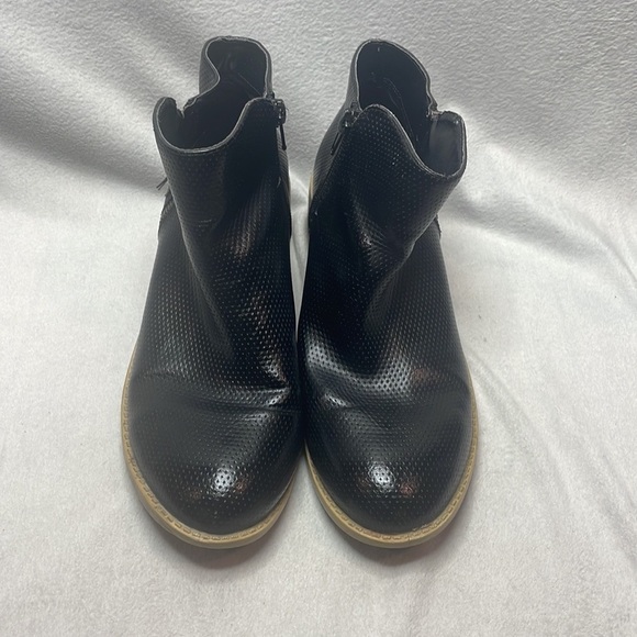 Bata Black Leather Bootie Size 38 - Picture 1 of 7